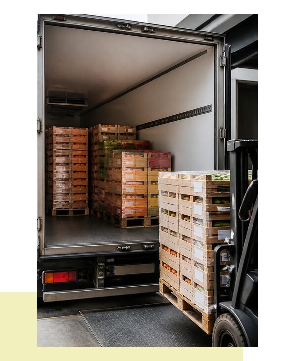 Перевозка сельхозпродукции на паллетах с доставкой в Краснотурьинск